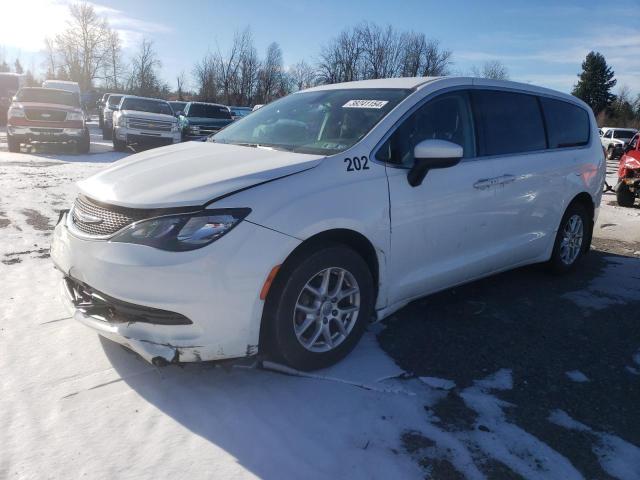 Lot #2313773165 2019 CHRYSLER PACIFICA L salvage car