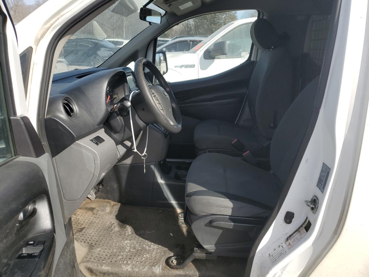 3N6CM0KN3JK692370 2018 Nissan Nv200 2.5S