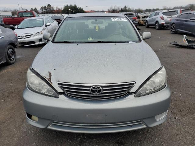 JTDBE30K463060013 | 2006 Toyota camry le