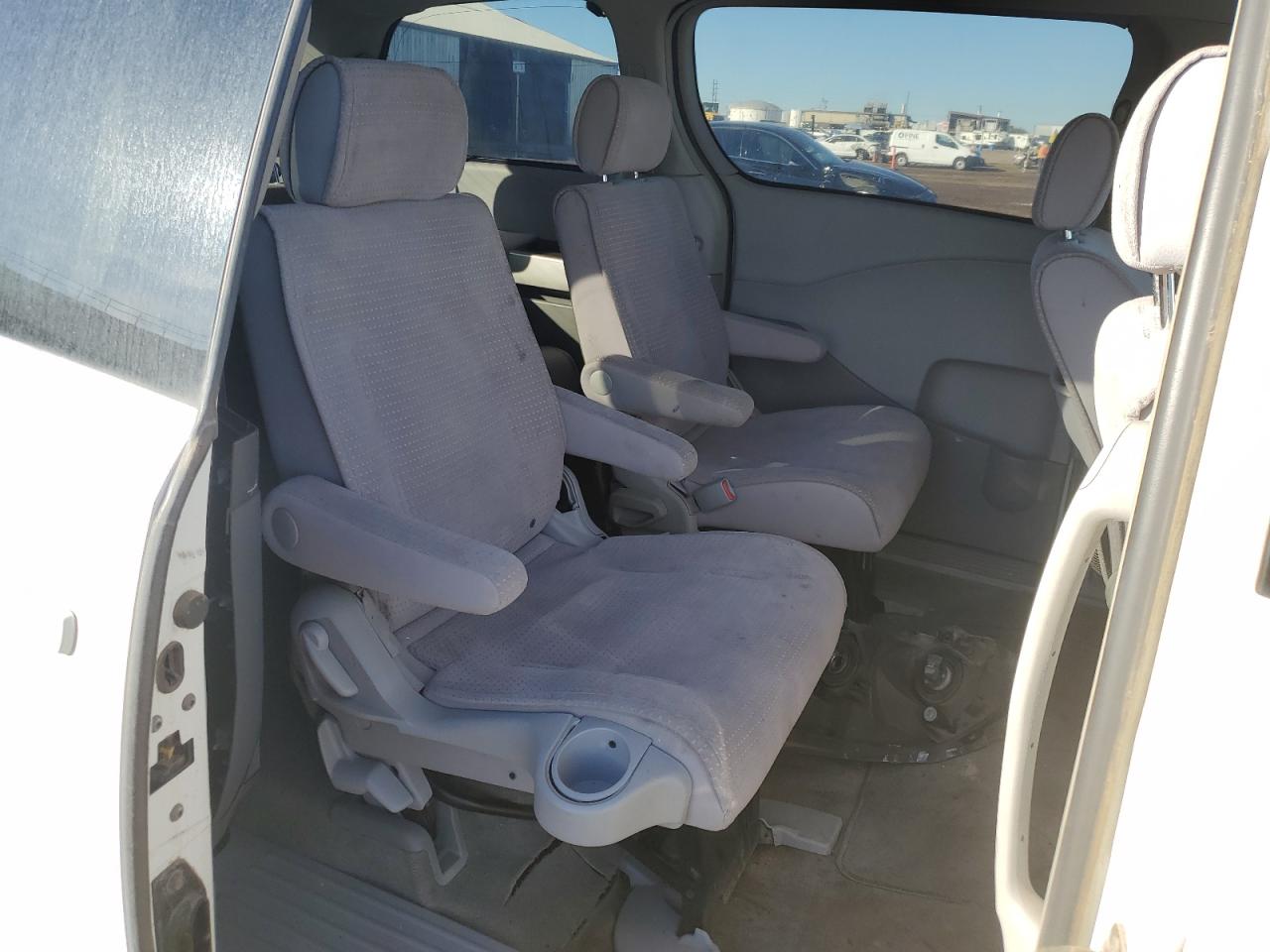 5n1bv28u56n109624 5N1BV28U56N109624 2006 Nissan Quest S