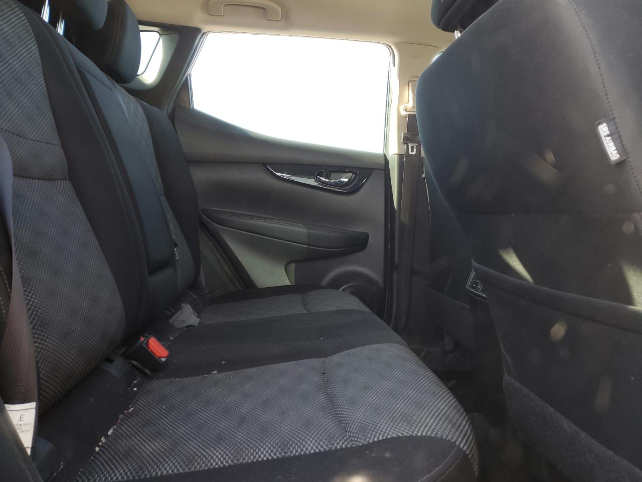 JN1BJ1CP4KW521147 NISSAN ROGUE 2019