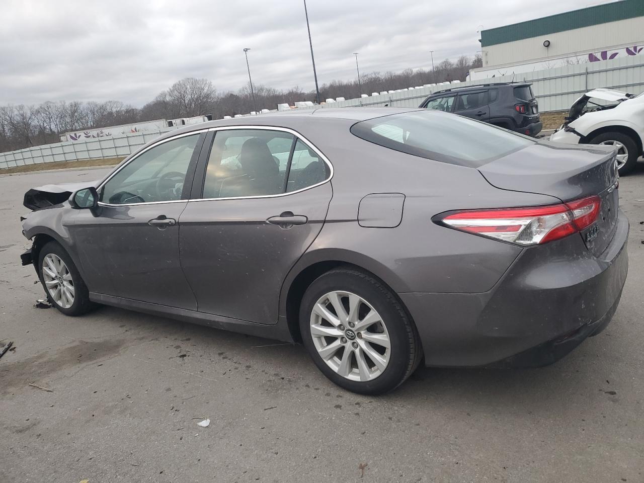4T1B11HKXJU138846 TOYOTA CAMRY 2018