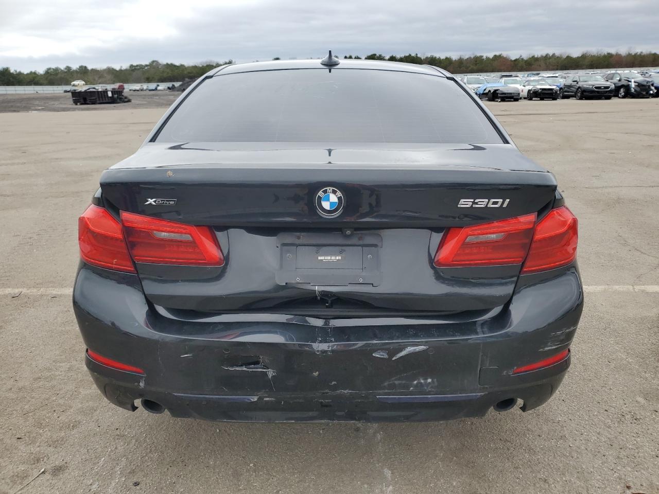 WBAJA7C54JWA74540 2018 BMW 530 Xi