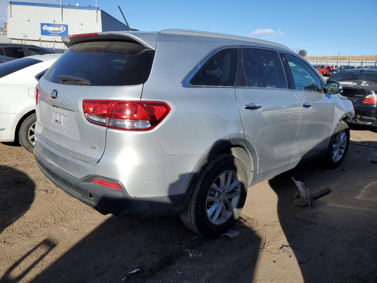 5XYPG4A32GG123961 2016 Kia Sorento Lx