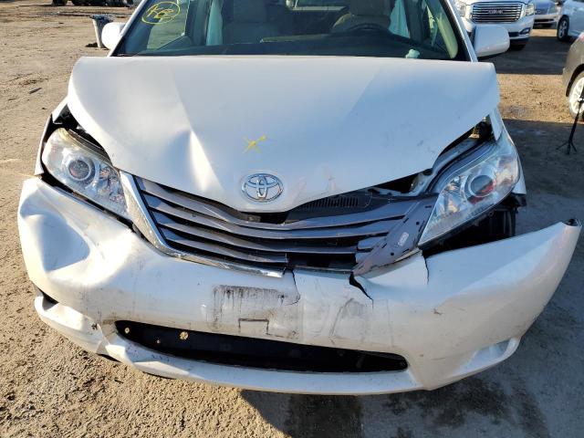 5TDDZ3DCXHS172915 | 2017 TOYOTA SIENNA XLE