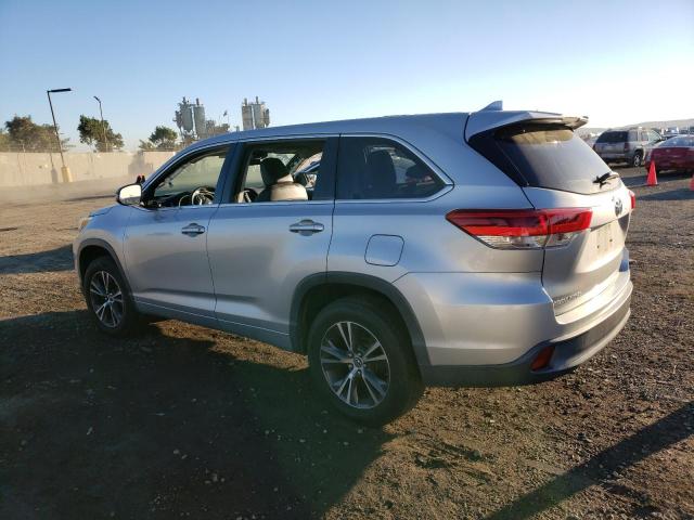 5TDZZRFH2HS191797 | 2017 Toyota highlander le