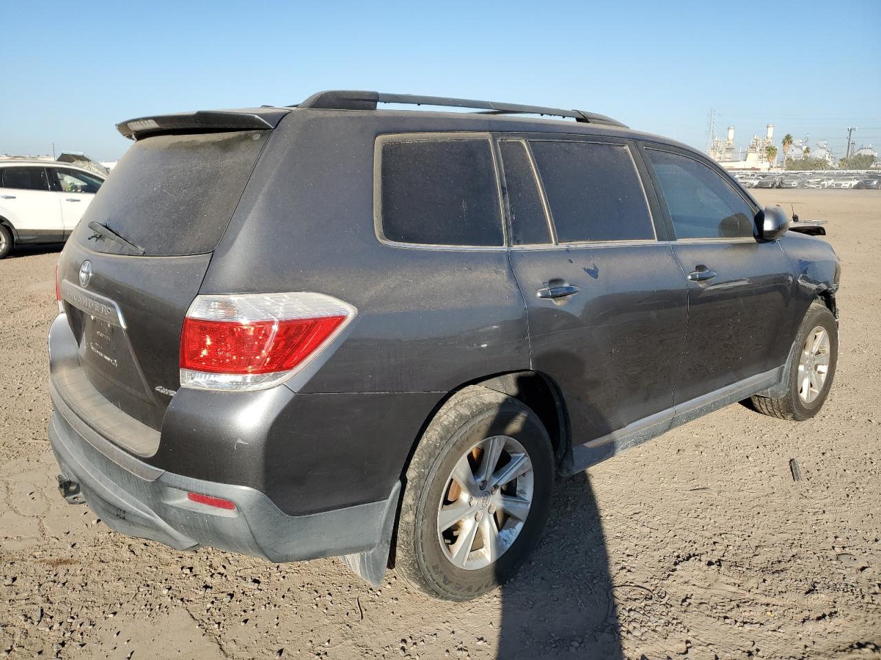 5TDBK3EH7CS096634 2012 Toyota Highlander Base