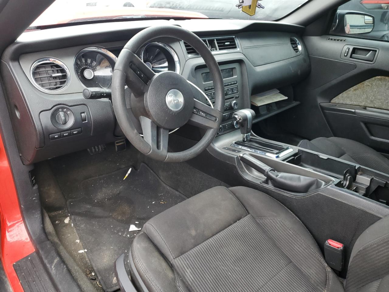 1ZVBP8AM4C5222128 2012 Ford Mustang