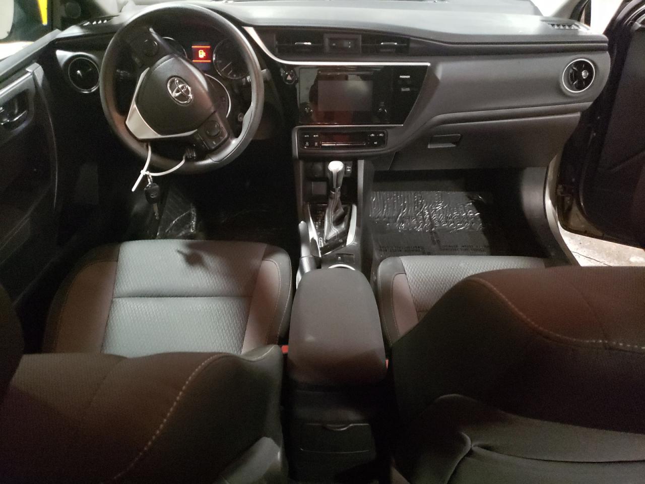 2T1BURHEXHC841990 TOYOTA COROLLA 2017