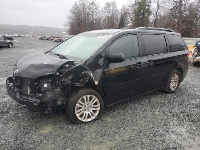 2014 Toyota Sienna XLE