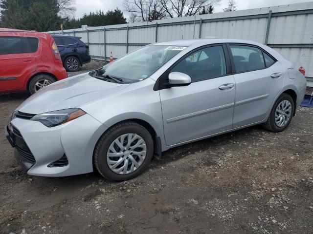 VIN WAUB4CF52KA001520 2018 TOYOTA COROLLA no.1