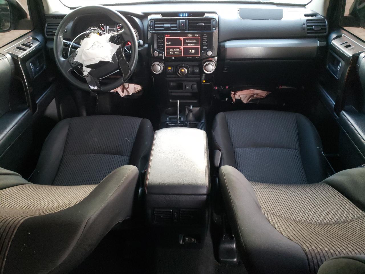 VIN: JTEBU5JR1L5800008 2020 TOYOTA 4RUNNER