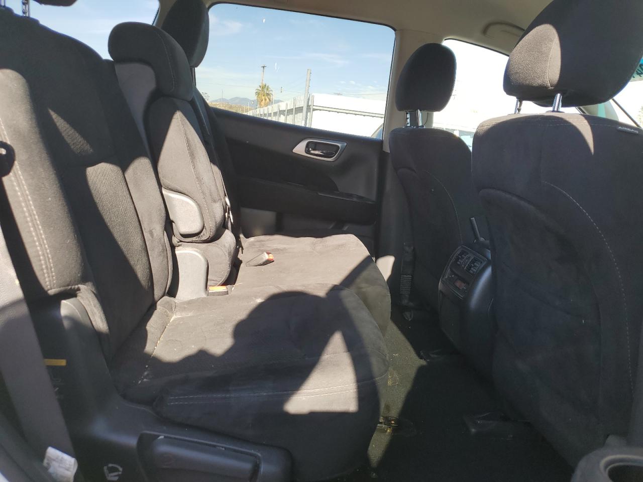 5N1AR2MM6GC619094 NISSAN PATHFINDER 2016