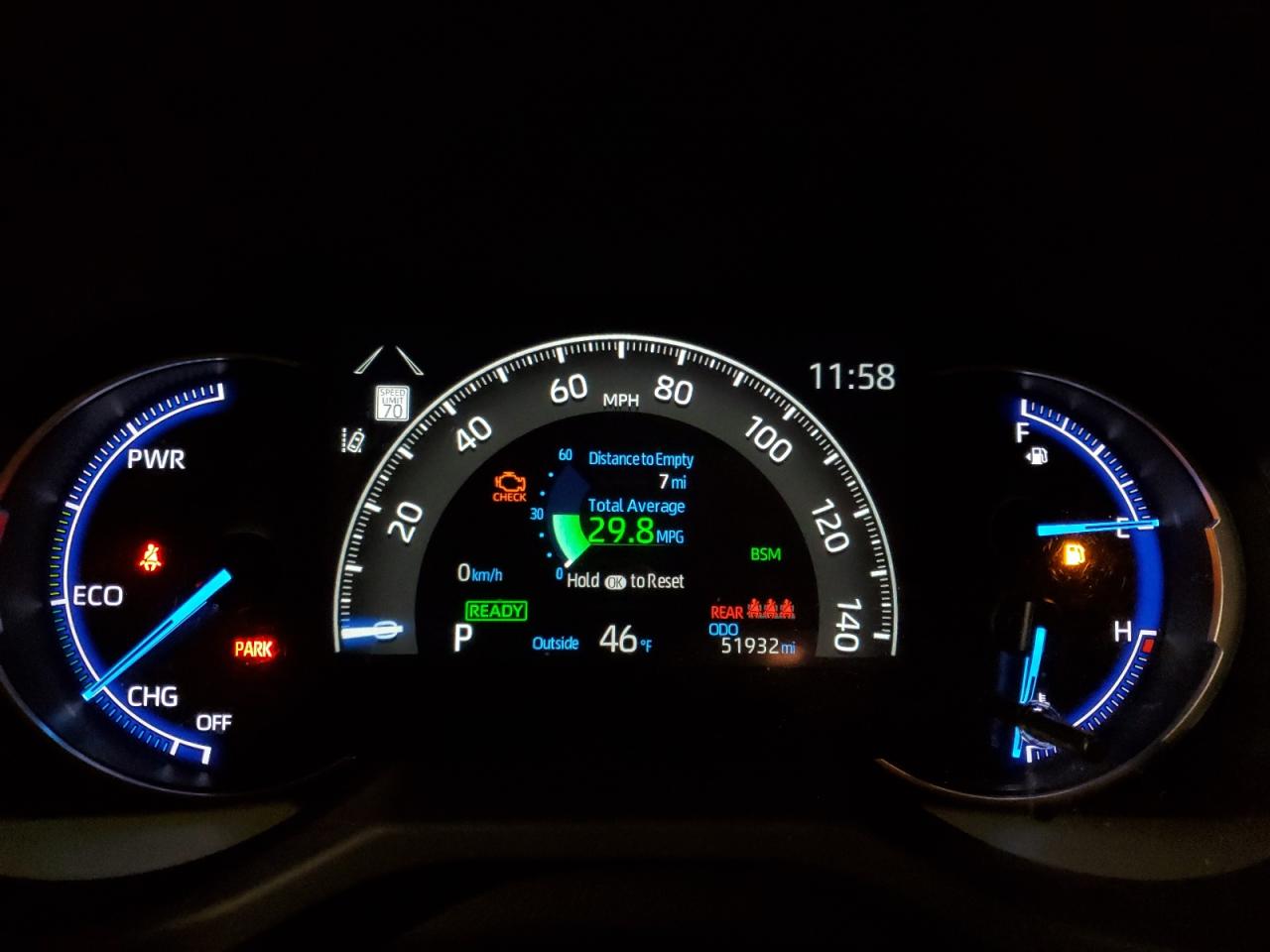 JTMEWRFV8KD505713 TOYOTA RAV4 2019