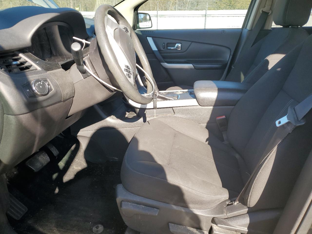 2FMDK3GC2EBB27685 2014 Ford Edge Se