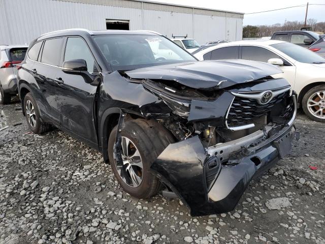 VIN 5TDGZRBH2MS540187 2021 Toyota Highlander, Xle no.4