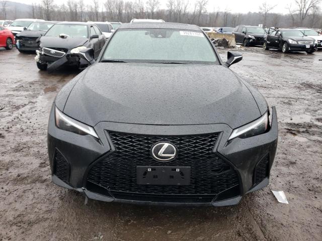  LEXUS IS 2023 Чорний