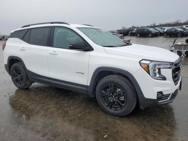 2022 GMC TERRAIN AT 3GKALYEV3NL251835