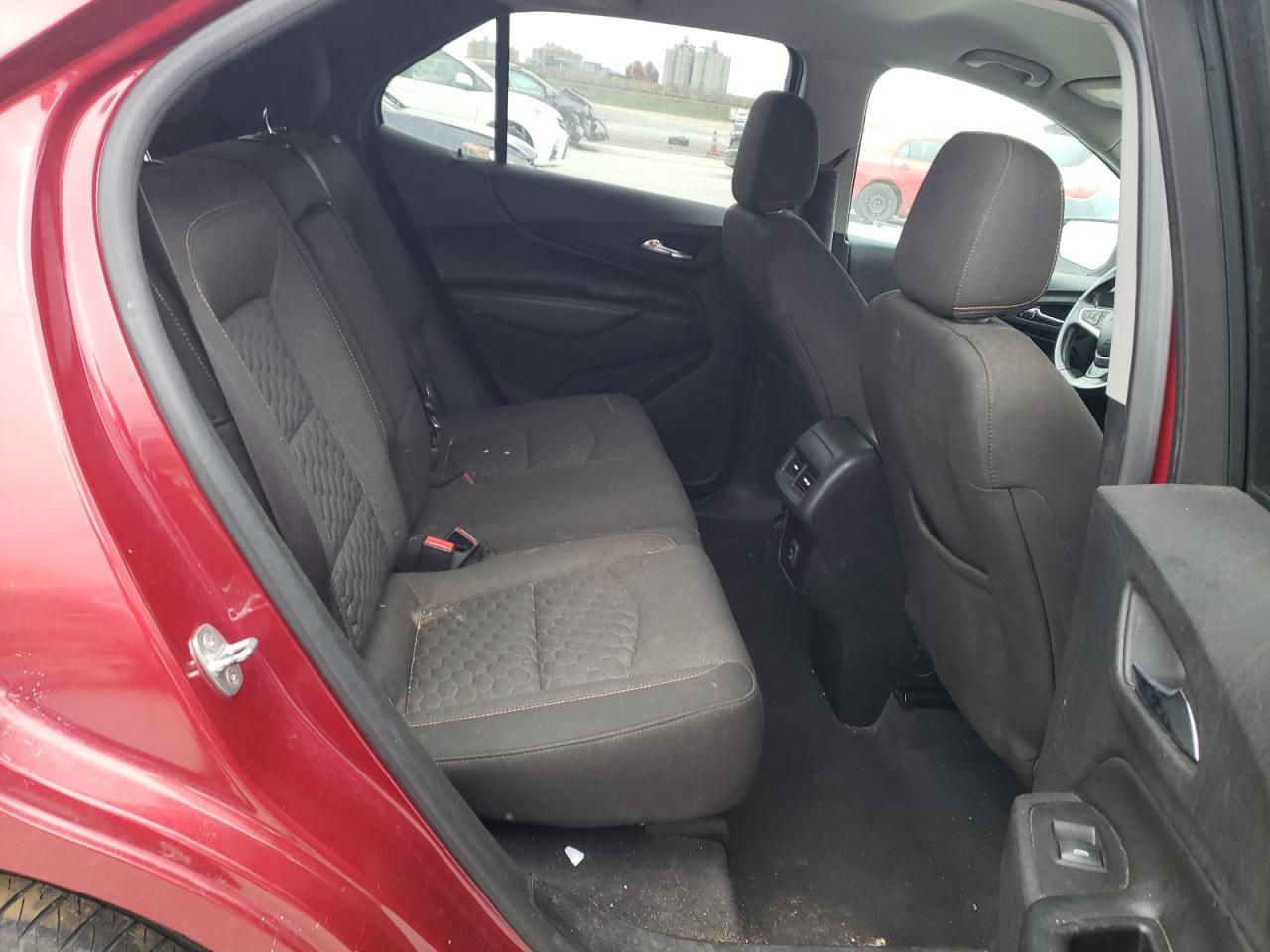 2GNAXKEV8K6306493 CHEVROLET EQUINOX 2019