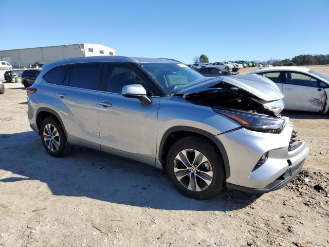 VIN 5TDKDRAH9PS020258 2023 Toyota Highlander, L no.4