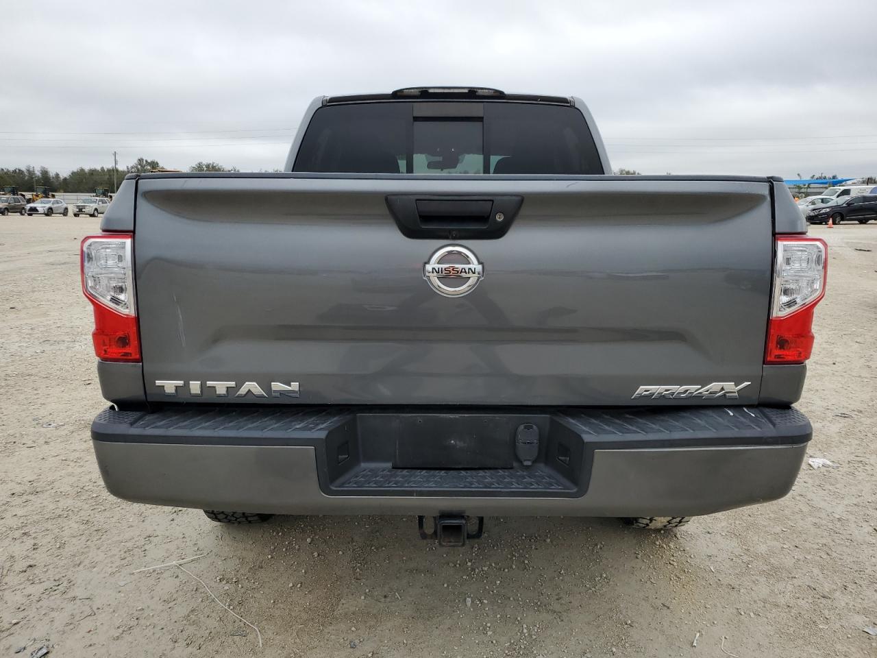 1N6AA1E58KN520798 NISSAN TITAN 2019