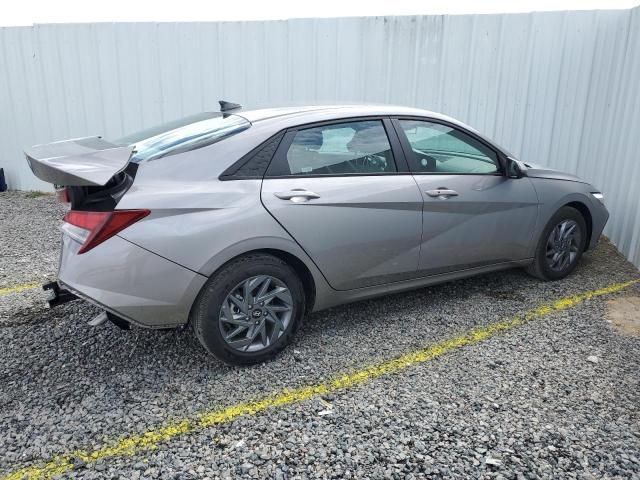 VIN 3FA6P0G77KR126972 2019 Ford Fusion, S no.3