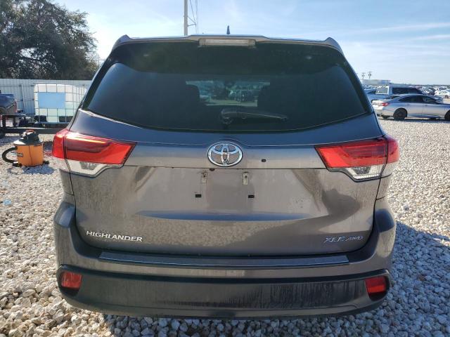 5TDJZRFH0JS822744 | 2018 TOYOTA HIGHLANDER