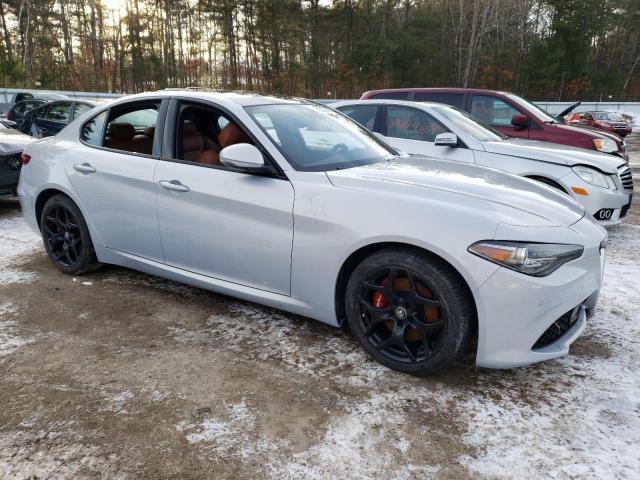 2022 ALFA ROMEO GIULIA SUP - ZARFANBN1N7660971