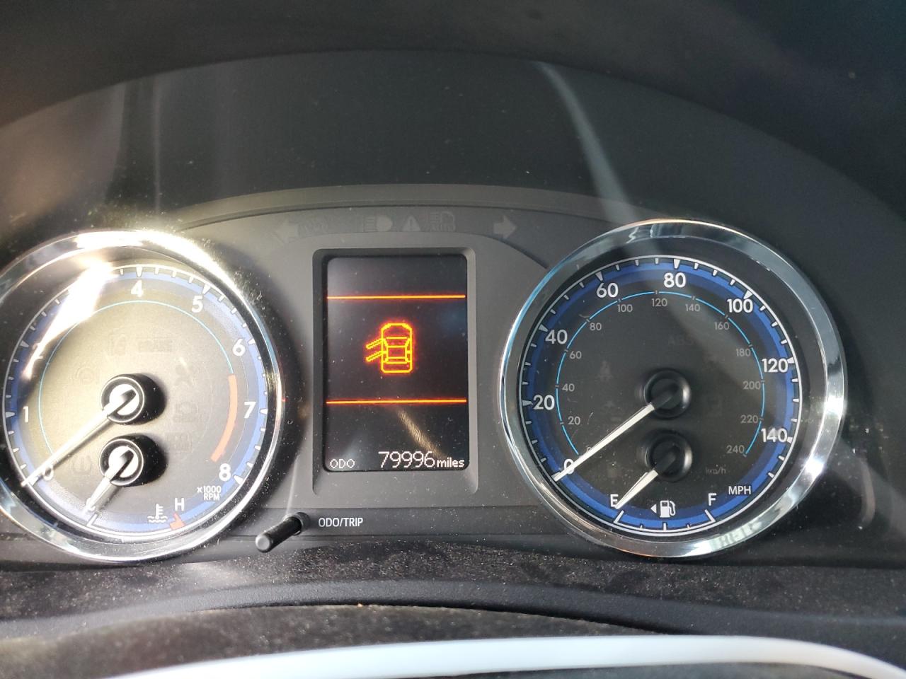 2T1BURHE7JC105112 TOYOTA COROLLA 2018
