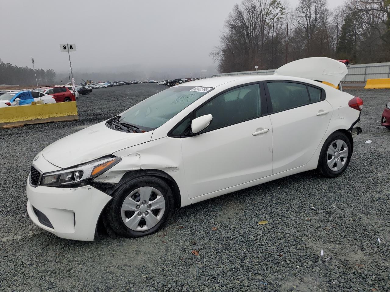 3KPFK4A72JE244247 2018 Kia Forte Lx