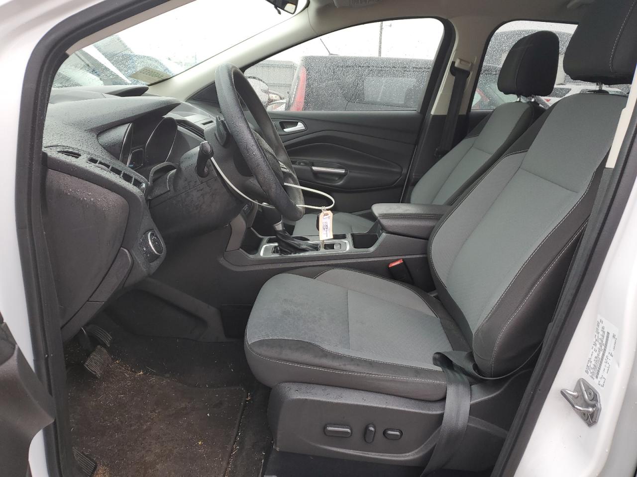 1FMCU0G94HUA95653 FORD ESCAPE 2017