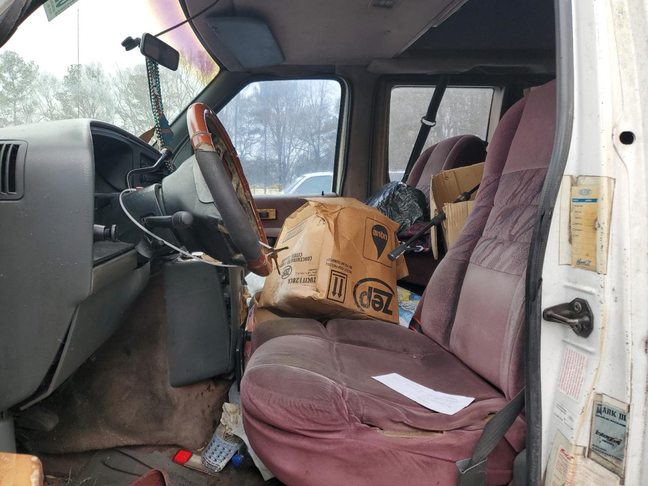 1FDEE14N8RHB86335 1994 Ford Econoline E150 Van