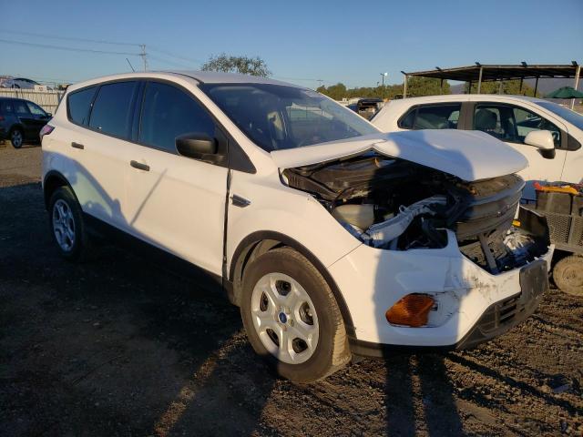 2018 Ford Escape S VIN: 1FMCU0F72JUC19389 Lot: 37117194