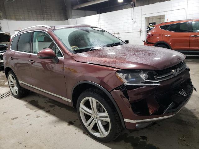 WVGGF7BP5HD001497 | 2017 VOLKSWAGEN TOUAREG EX