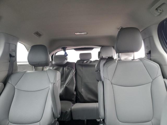 2021 TOYOTA SIENNA XLE - 5TDYRKEC5MS037653