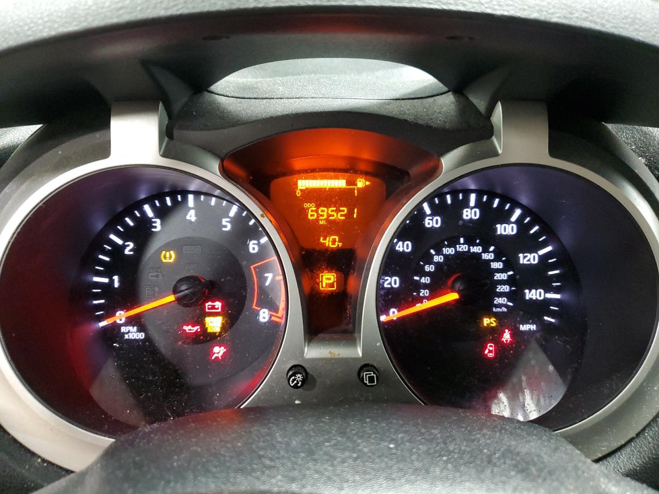 JN8AF5MR8HT704017 NISSAN JUKE 2017