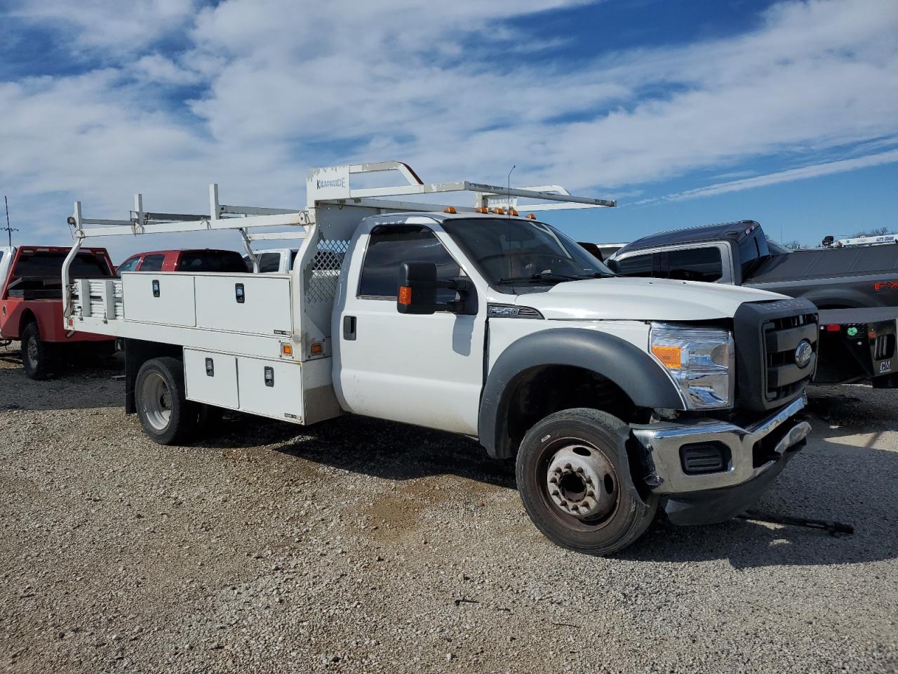 FORD F-550 SUPER DUTY