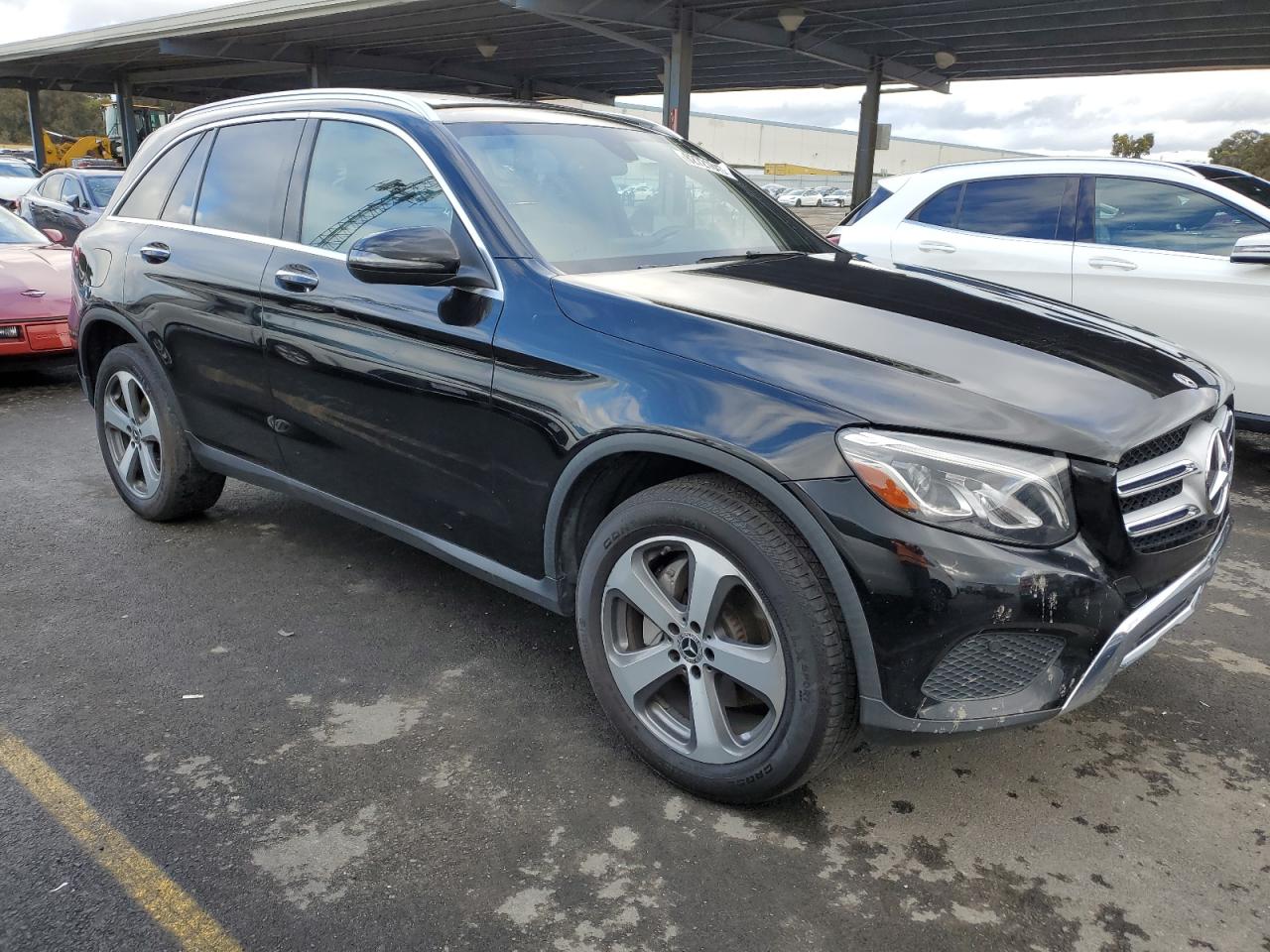 2019 Mercedes-Benz Glc 300 vin: WDC0G4JB0KF505761