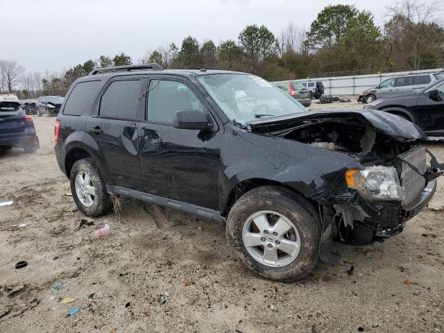 Vin: 1fmcu9d78akc47815, lot: 38060354, ford escape xlt 20104