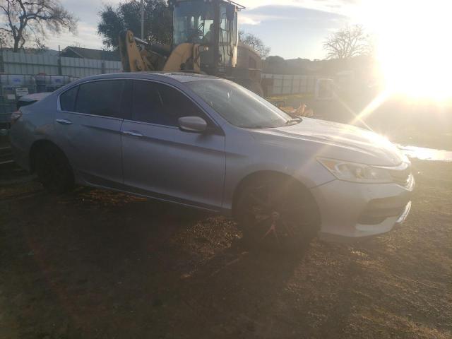Vin: 1hgcr2f33ha160235, lot: 40582784, honda accord lx 20174