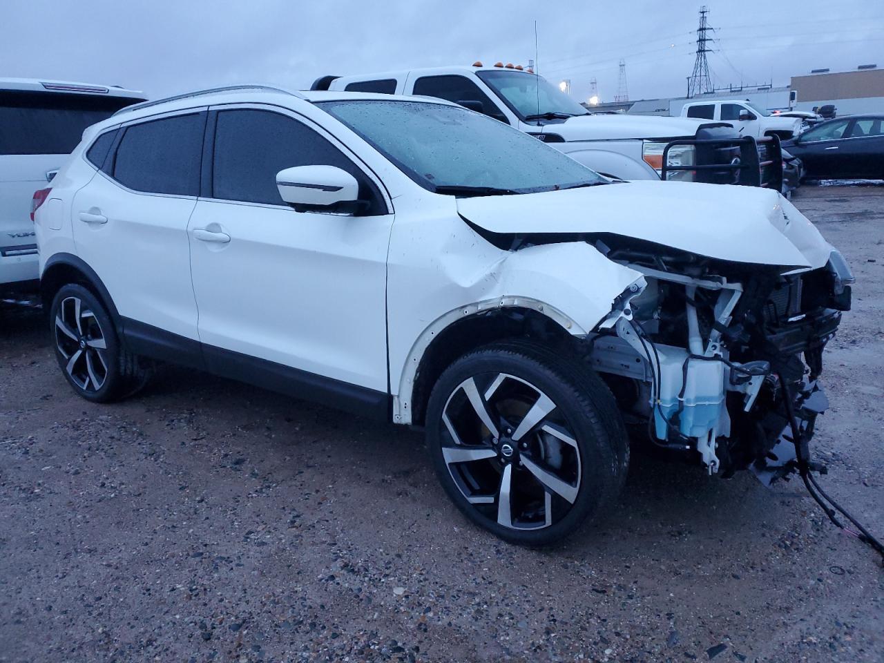JN1BJ1CV8LW272657 NISSAN ROGUE 2020