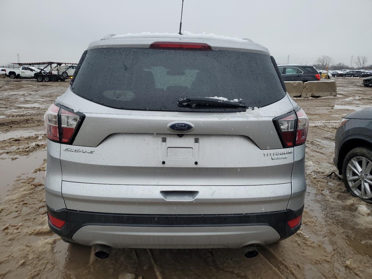 1FMCU0JD5HUA68183 2017 Ford Escape Titanium