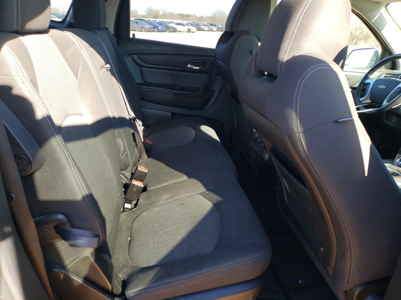 1GNKRGKD4GJ300630 CHEVROLET TRAVERSE 2016