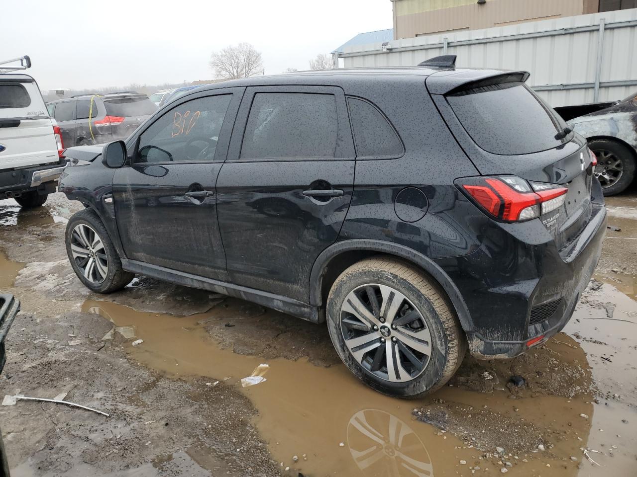 Lot #2824417427 2022 MITSUBISHI OUTLANDER