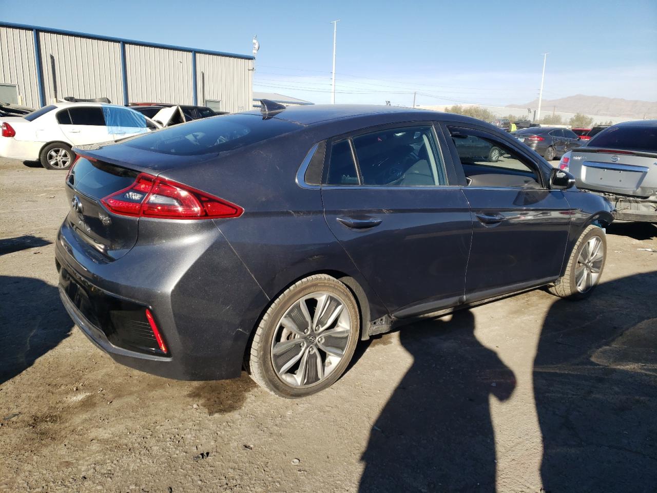 2019 Hyundai Ioniq Limited vin: KMHC85LC3KU143055