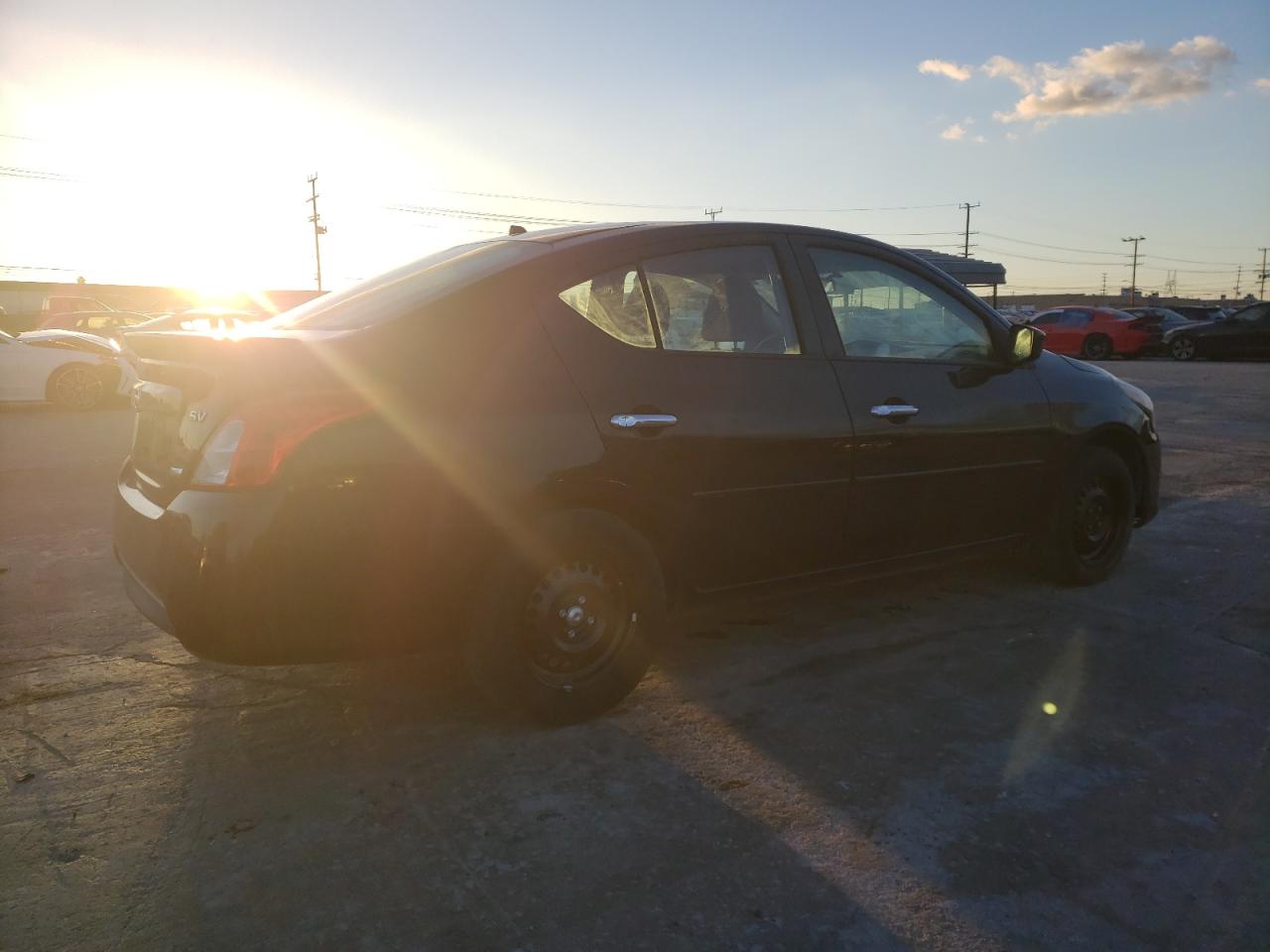 3N1CN7AP1FL830469 2015 Nissan Versa S