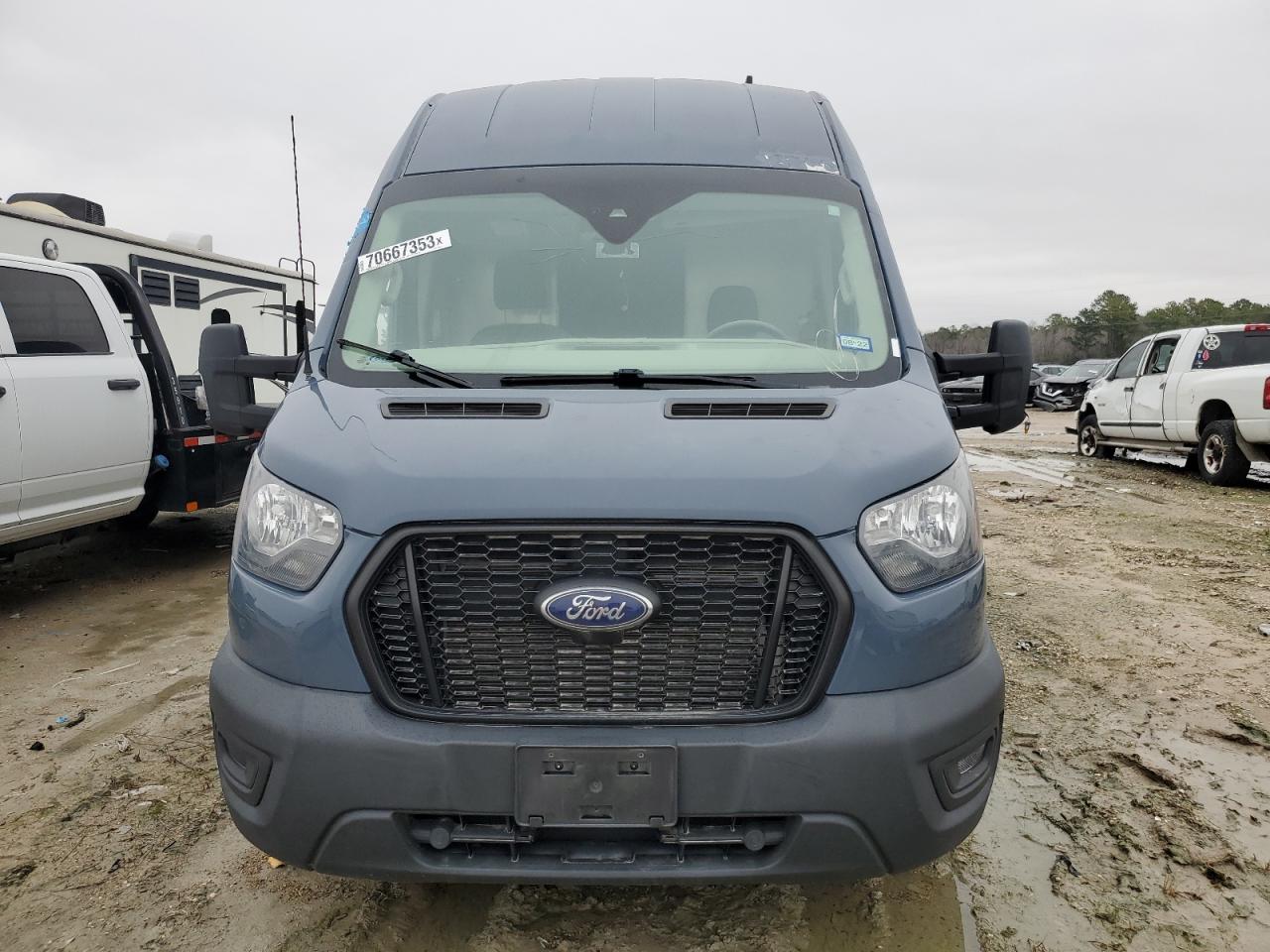 VIN: 1FTBR3X86MKA46017 2021 FORD TRANSIT