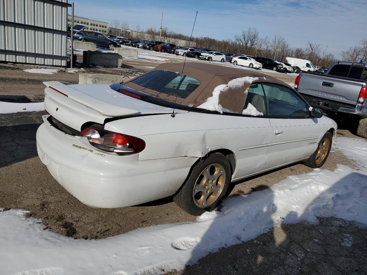 3C3EL55H7WT202228 1998 Chrysler Sebring Jxi