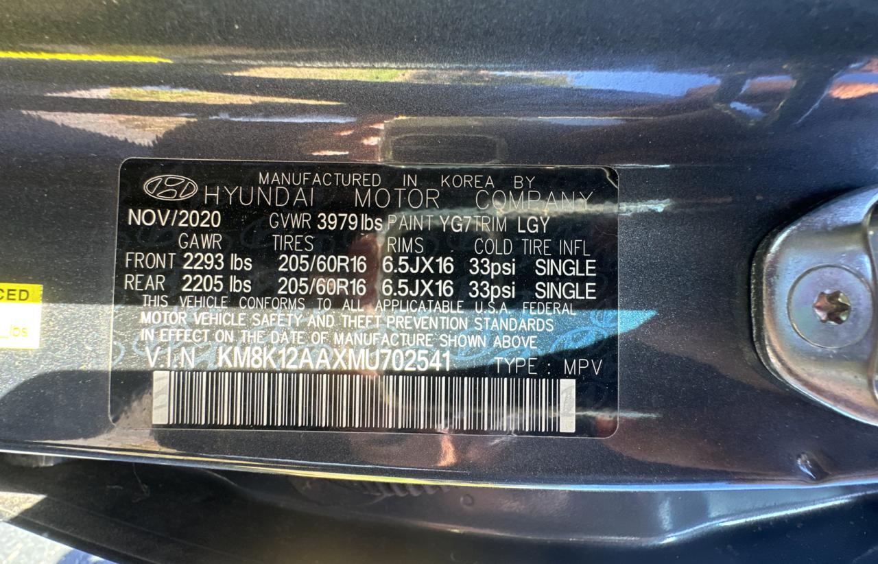 KM8K12AAXMU702541 2021 Hyundai Kona Se
