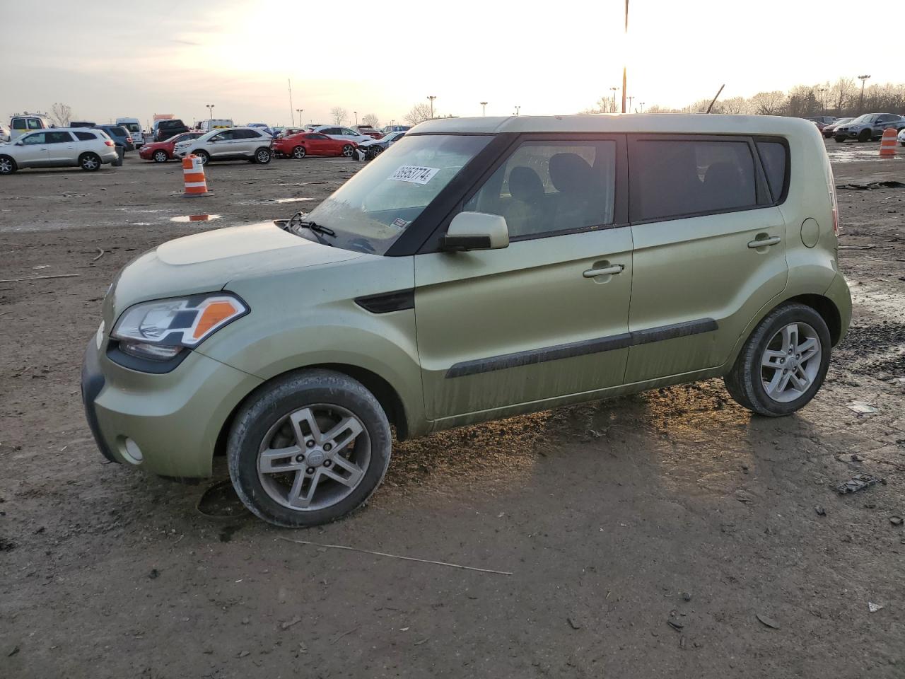 KNDJT2A28B7226711 2011 Kia Soul +